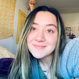 Meet your Posher, Dana